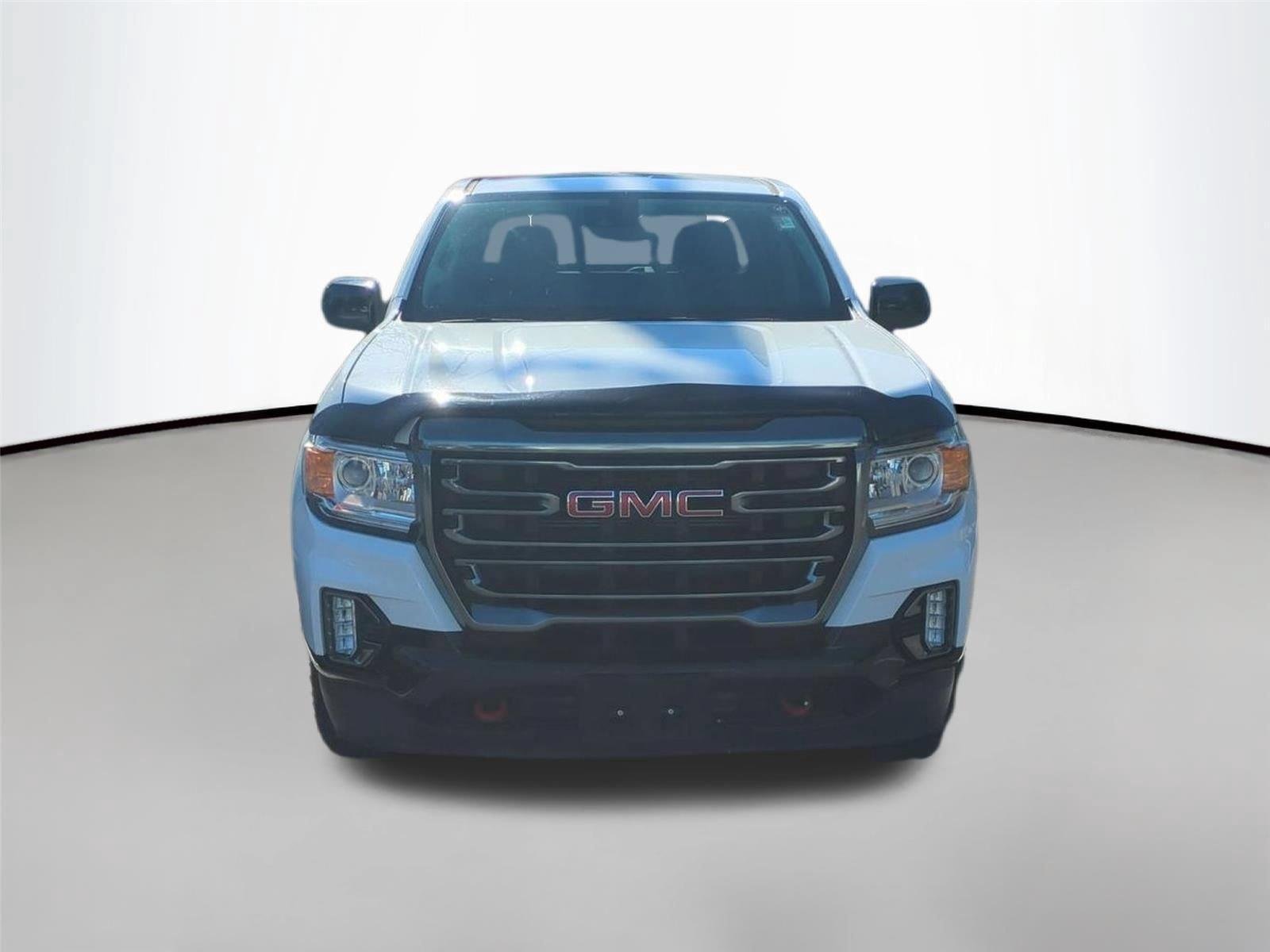 Used 2021 Summit White GMC 4WD AT4 w/Leather image 2
