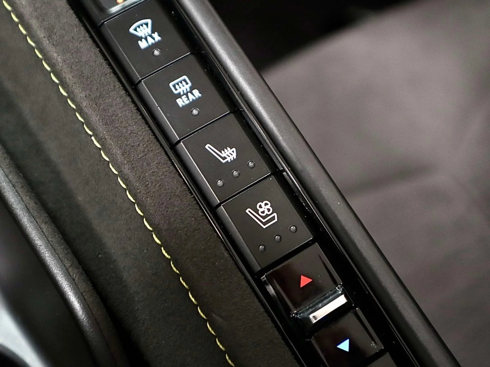 Used 2023 Black Chevrolet 3LT image 31