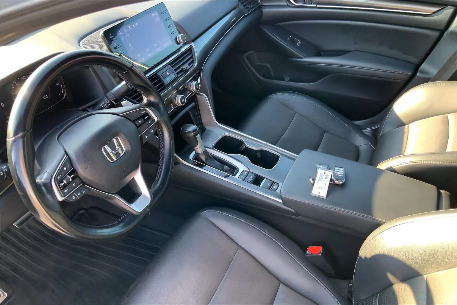 Used 2021 Lunar Silver Metallic Honda Sport image 16
