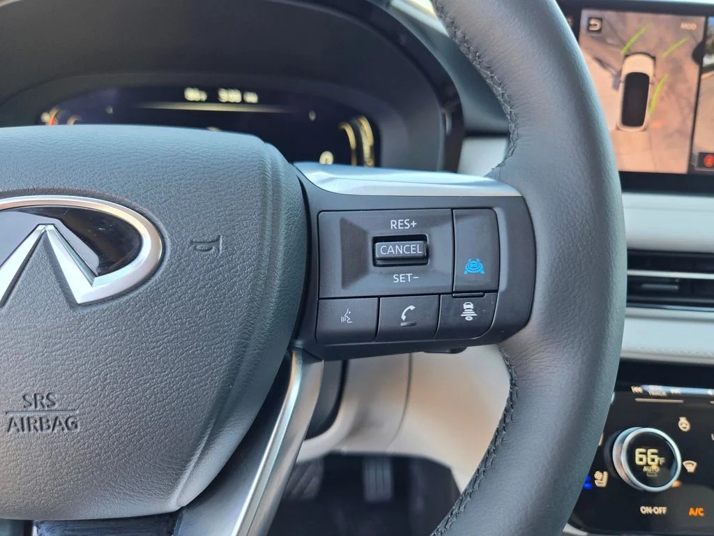 Used 2026 Mineral INFINITI LUXE image 23