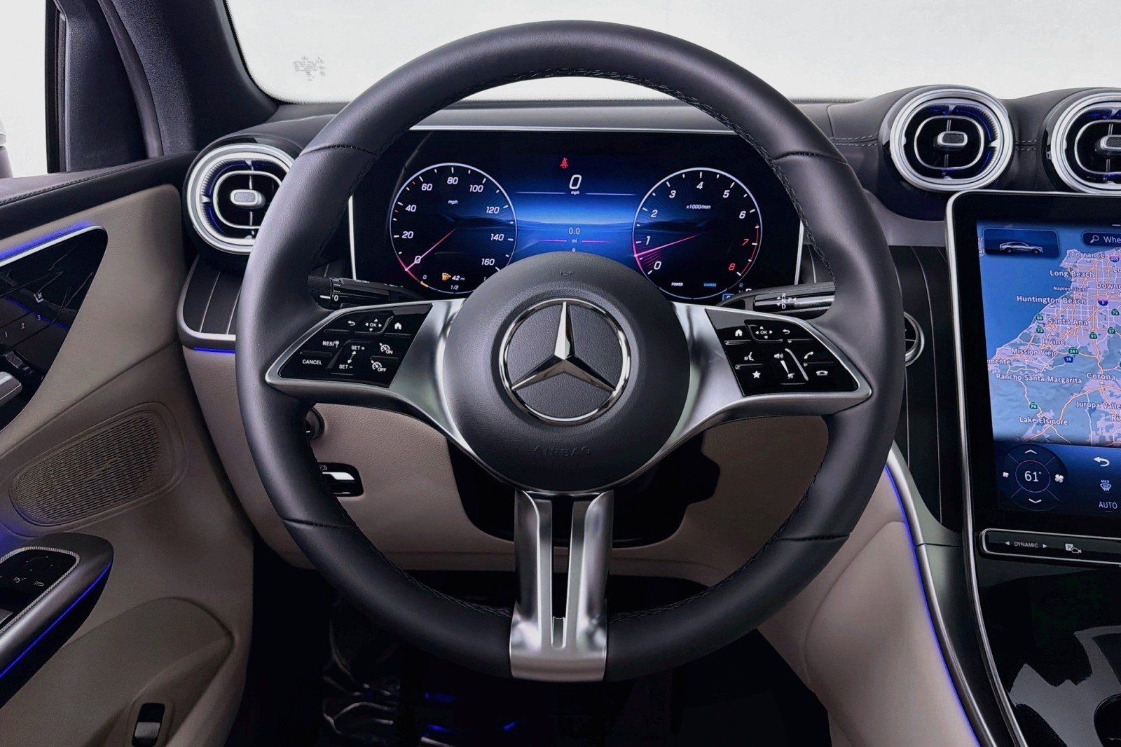 New 2026 Polar White Mercedes-Benz GLC 300 4MATIC® Coupe image 17