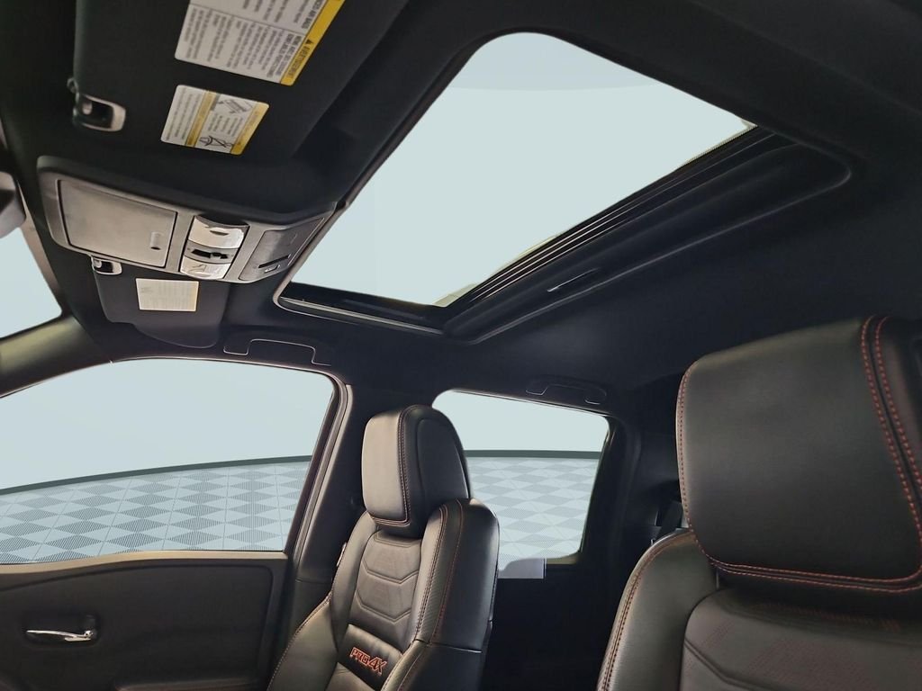 2025 Nissan Frontier PRO-4X - Photo 33