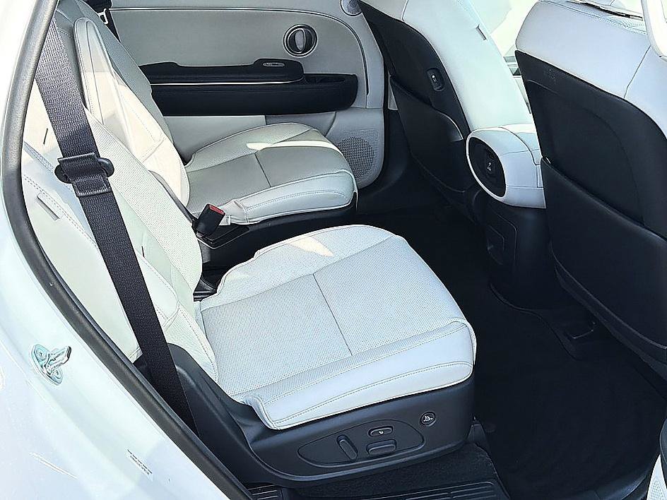 Certified Used 2026 Creamy White Pearl Hyundai Calligraphy image 23