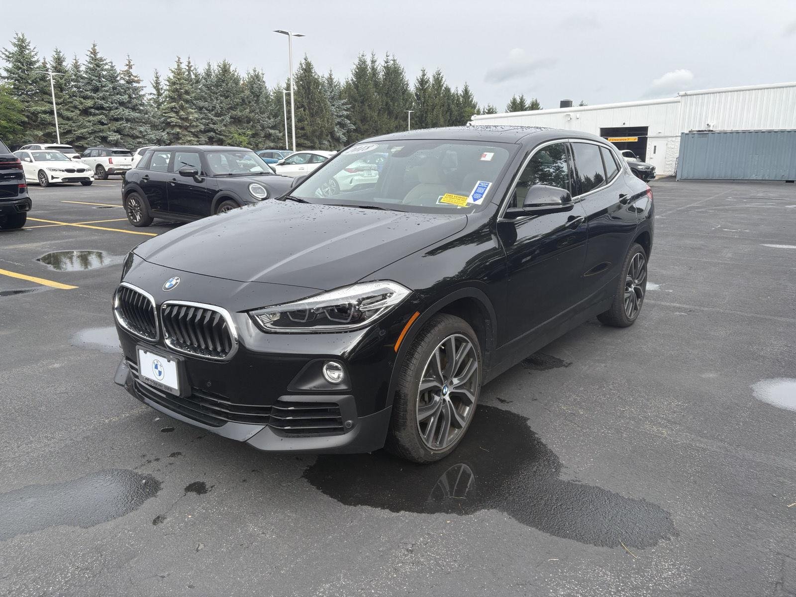Used 2018 Black Sapphire Metallic BMW xDrive28i image 3