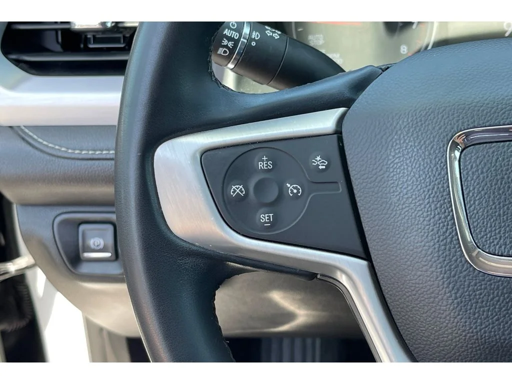 Used 2023 Summit White GMC SLT image 37