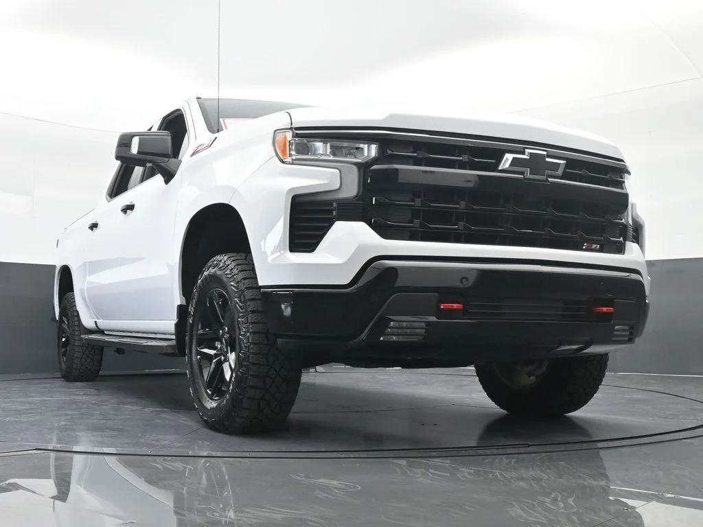 Used 2024 Summit White Chevrolet LT Trail Boss image 74