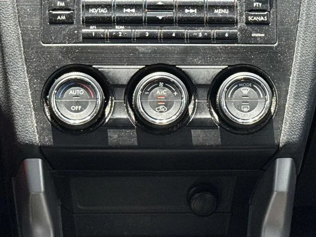 Used 2014 Brown Subaru 2.5i Limited image 19