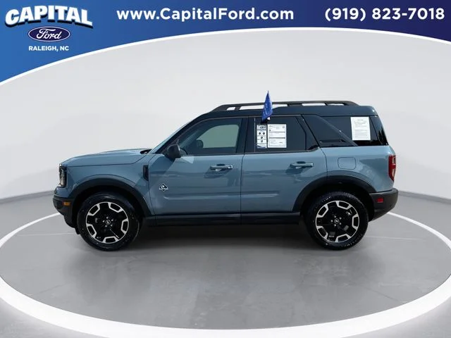 Used 2023  Ford Outer Banks image 5
