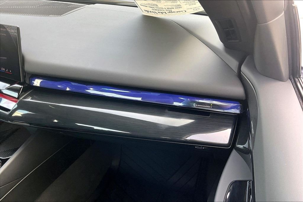 Used 2026 Blue BMW 550e xDrive image 13