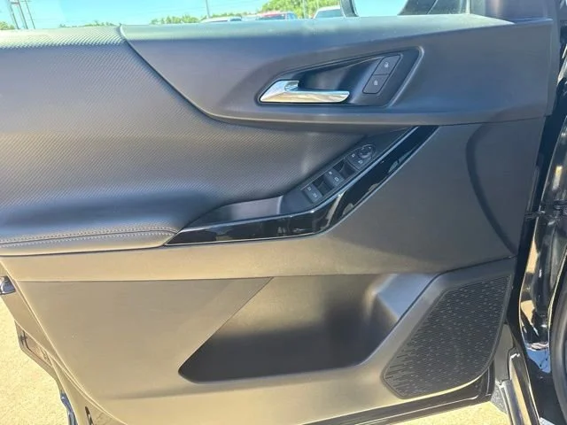 2025 Chevrolet Equinox LT - Photo 10