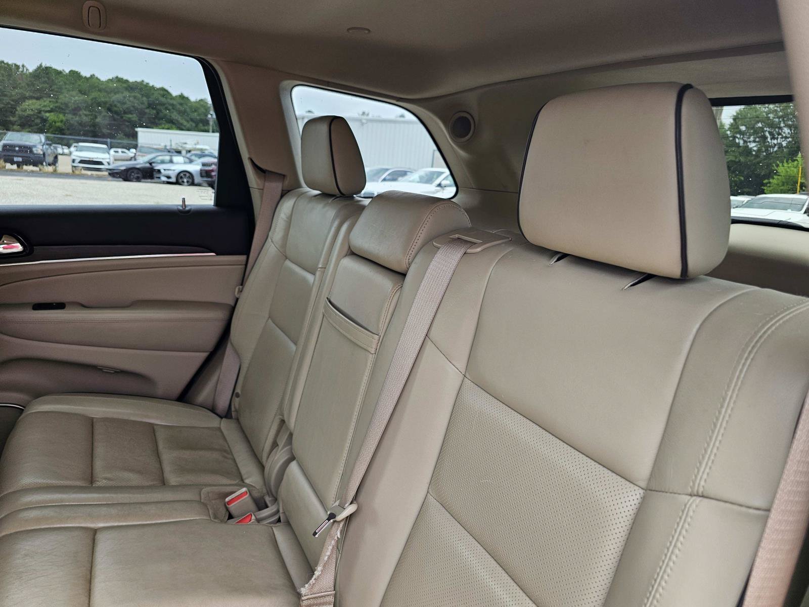 Used 2020 Slate Blue Pearlcoat Jeep Overland image 33