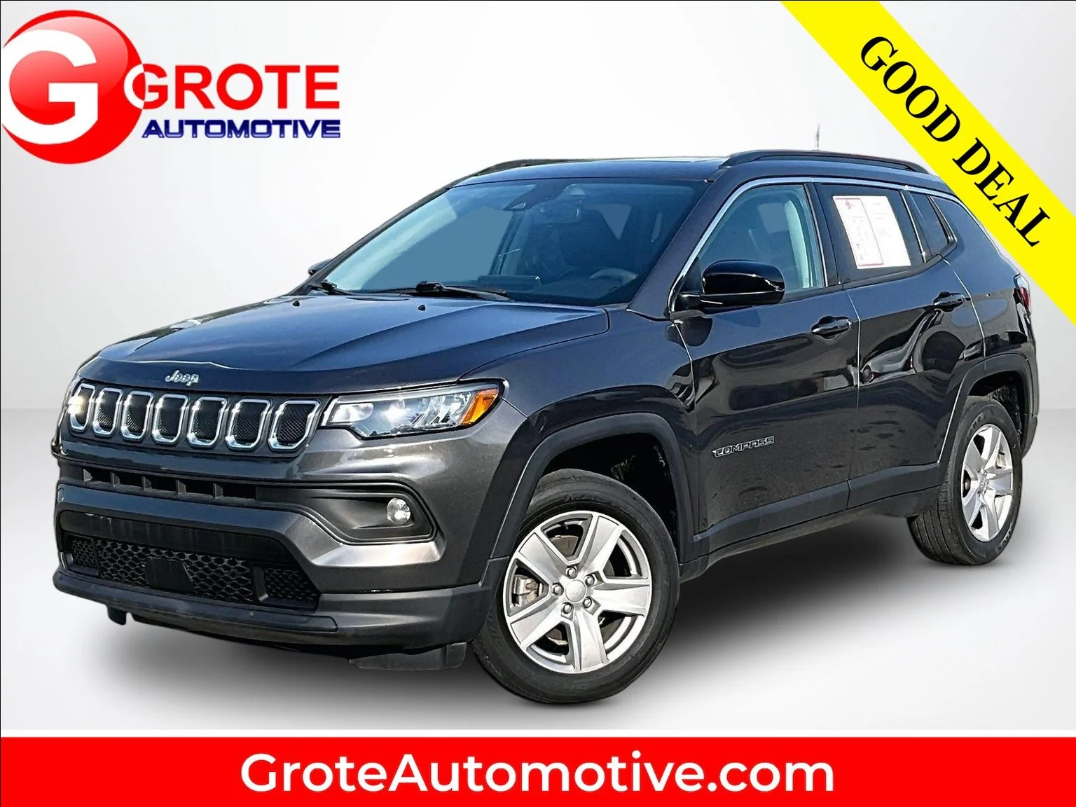 Used 2022 Gray Jeep Latitude image 1