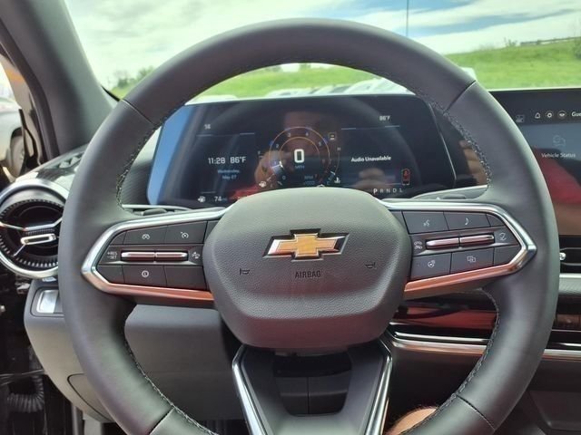 New 2026 Mosaic Black Metallic Chevrolet LT image 18