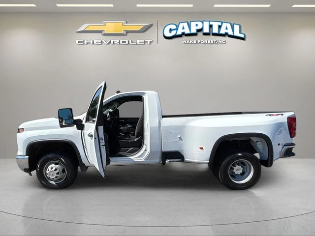 Used 2025 White Chevrolet Work Truck image 10