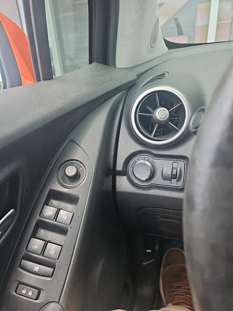 Used 2016 Orange Chevrolet LT image 8