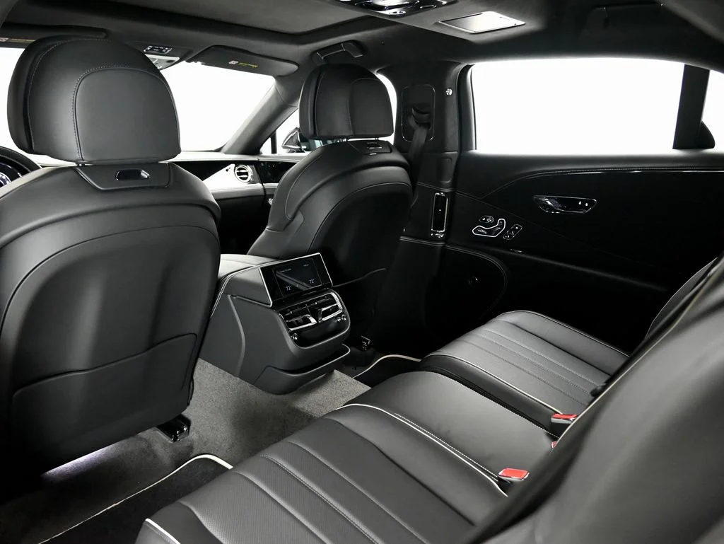 New 2026 Onyx Bentley V8 image 8