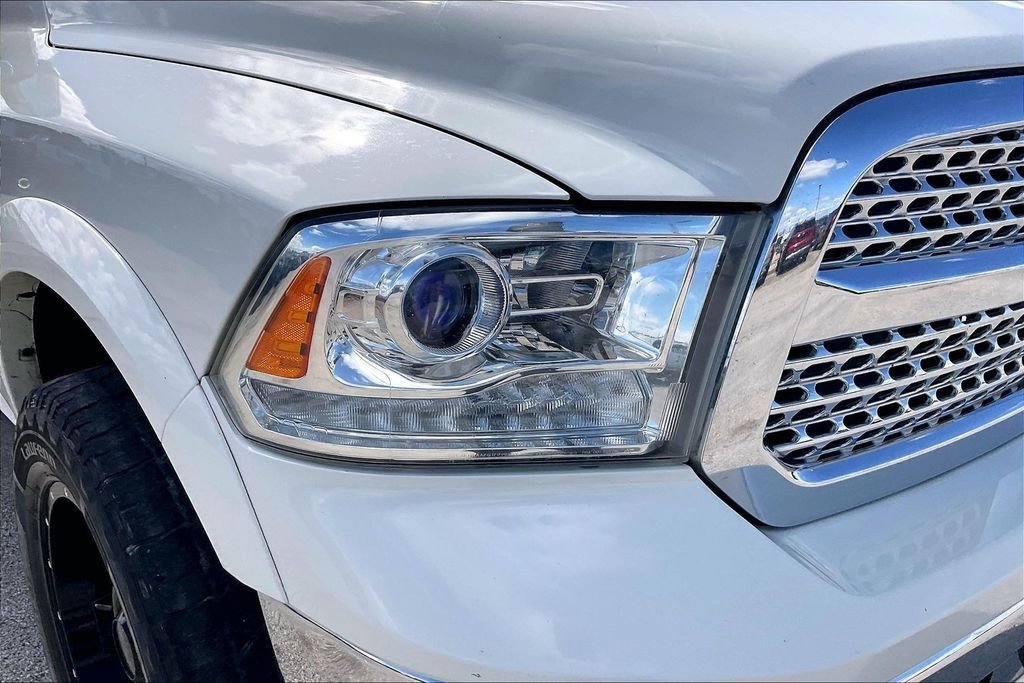 Used 2017 White Ram Laramie image 33