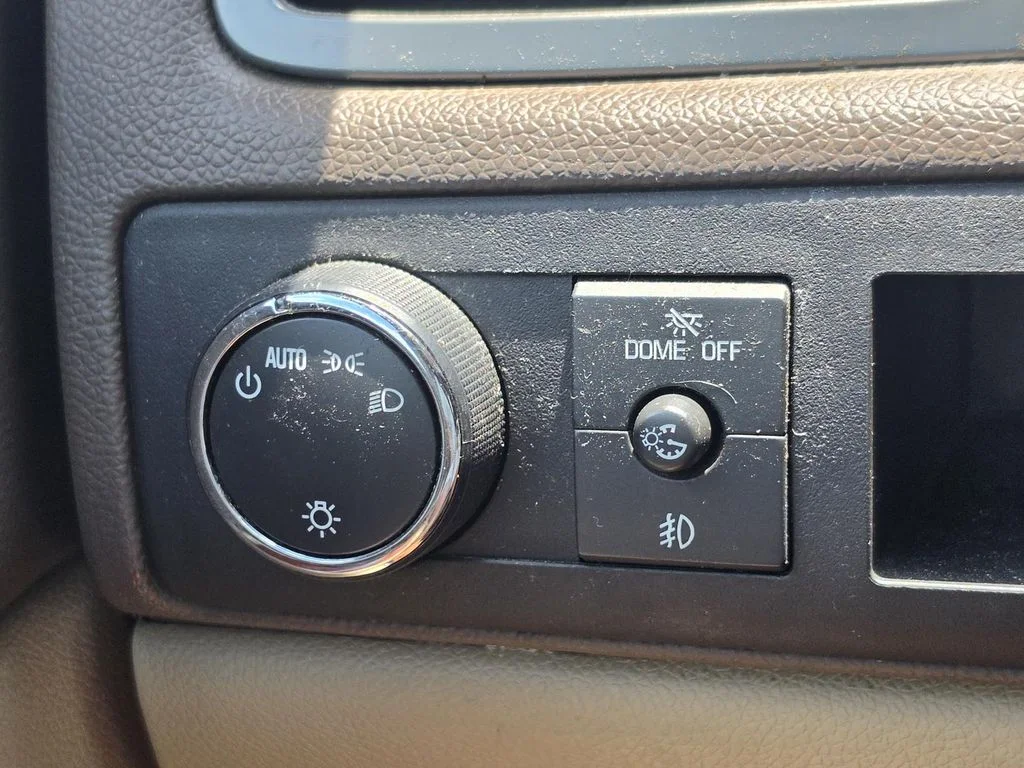 2011 Chevrolet Tahoe LT - Photo 22