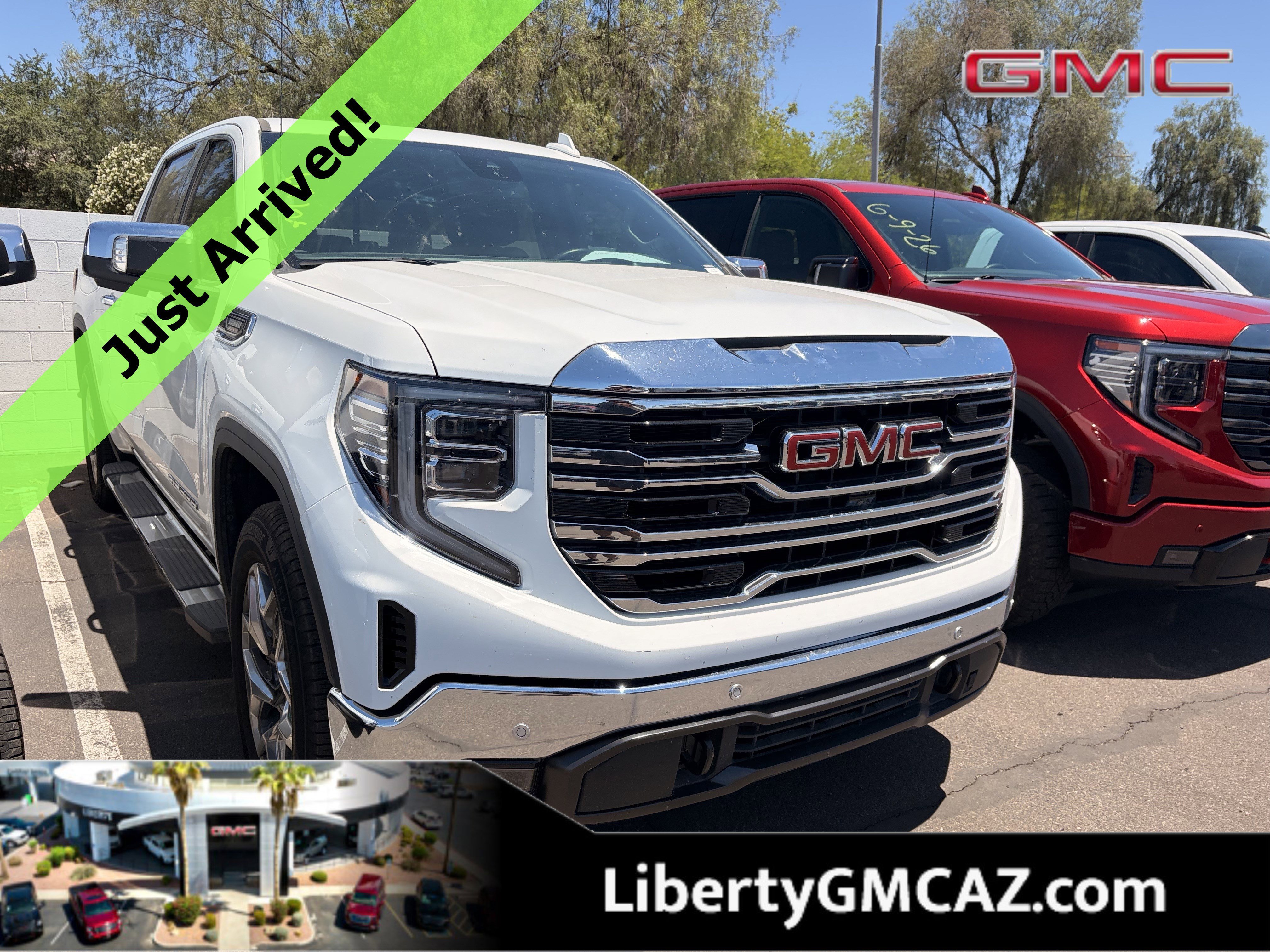 2023 GMC Sierra 4WD Crew Cab Short Box SLT's photo