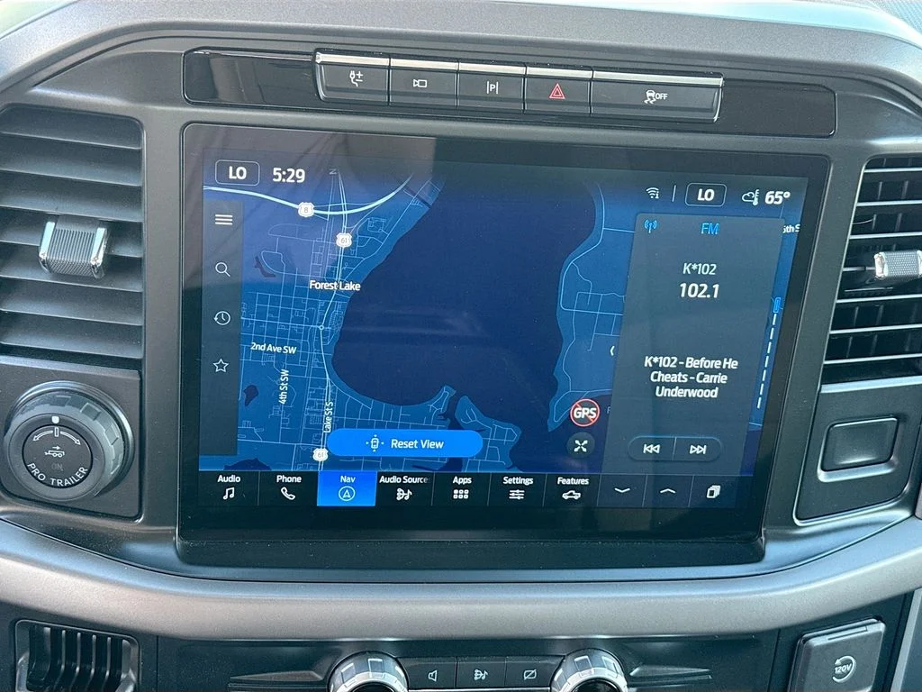 Used 2024 Agate Black Metallic Ford XLT image 11