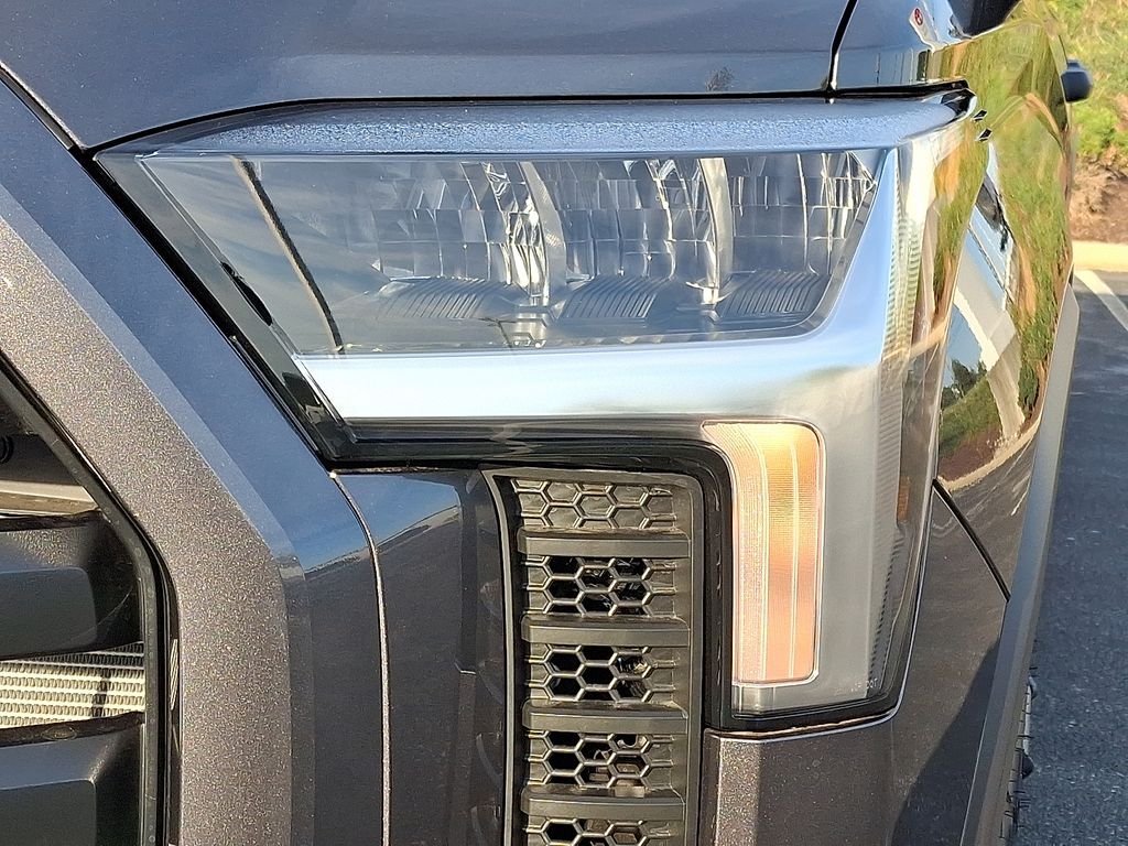 2026 Toyota Tundra SR5 - Photo 20
