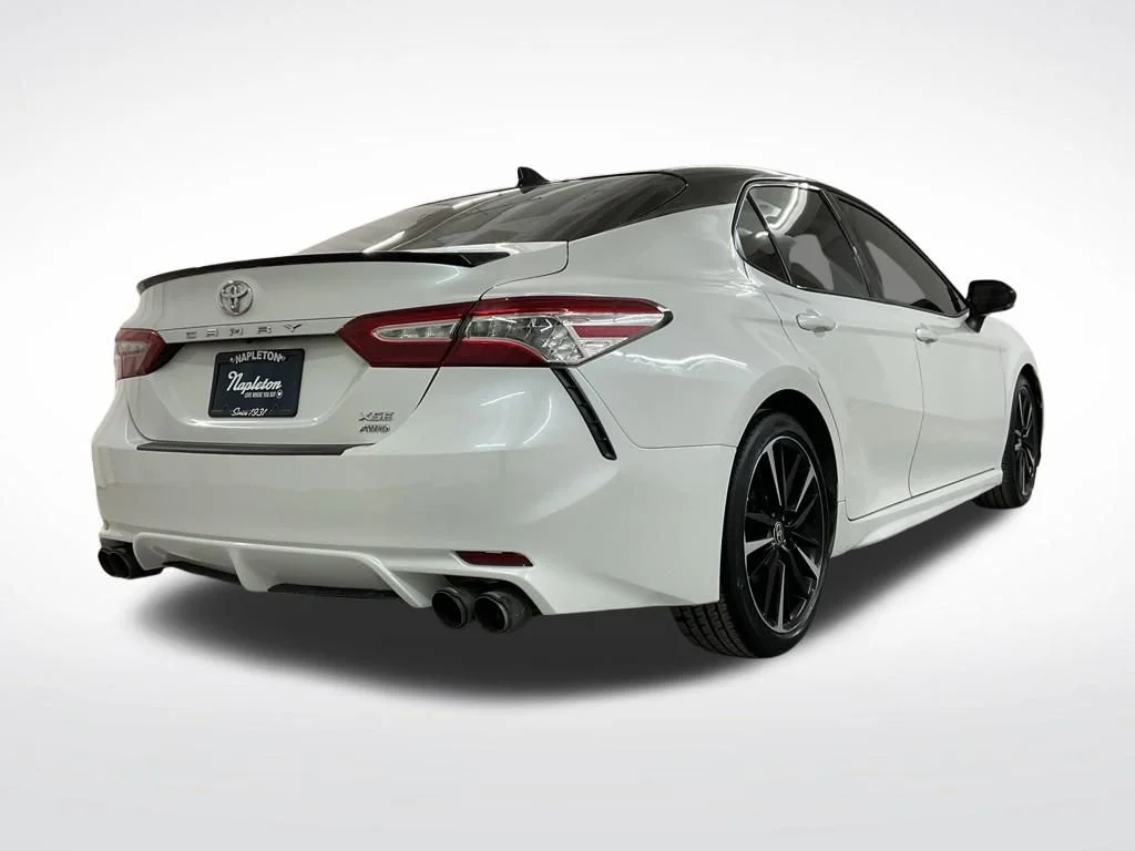 Used 2020 Midnight Black Metallic Toyota XSE image 3