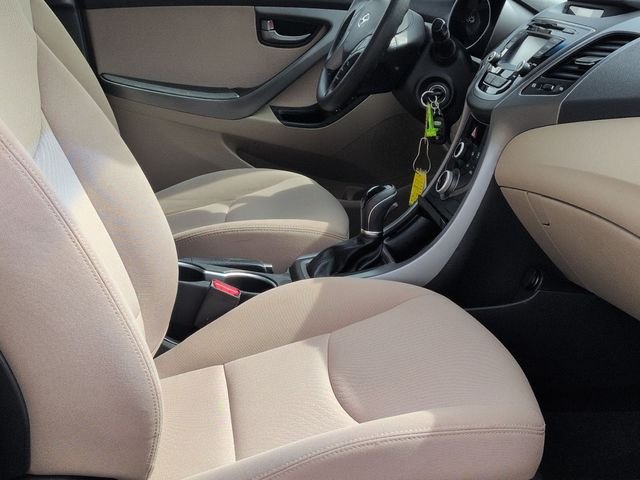Used 2015 Blue Hyundai SE image 25