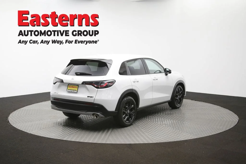 Used 2025 White Honda Sport image 39