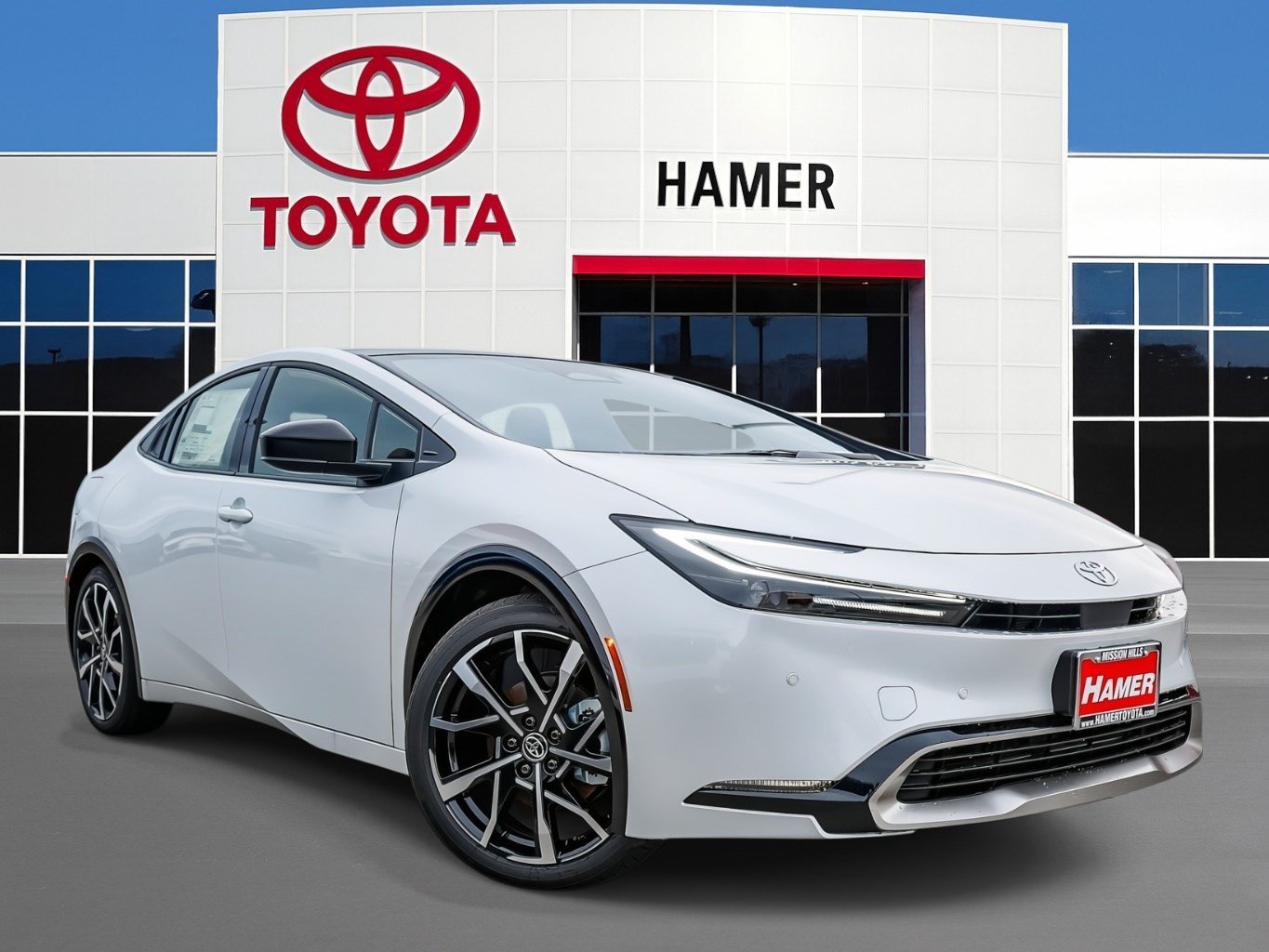 New 2026 Wind Chill Pearl Toyota XSE image 1
