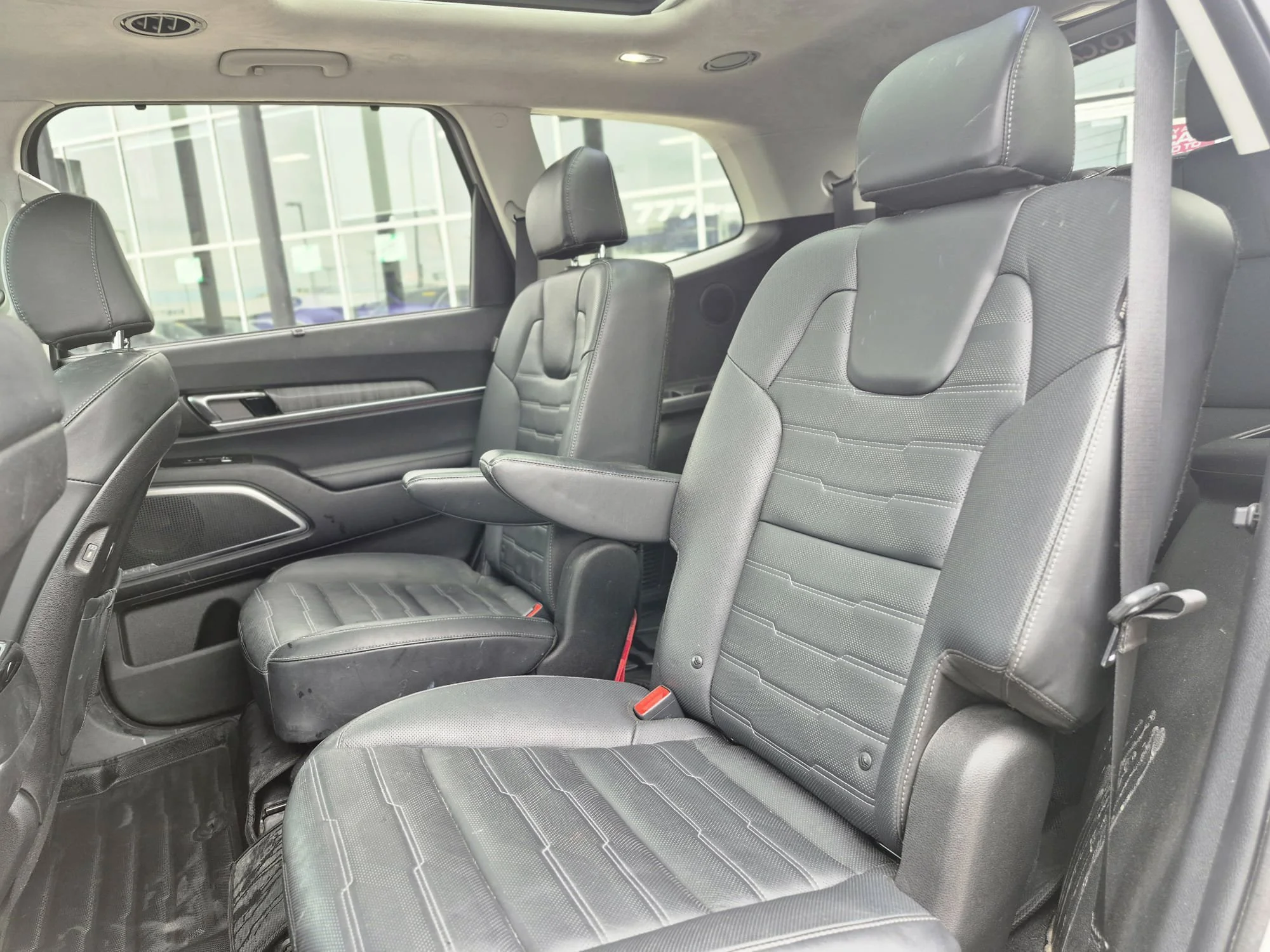 Certified Used 2024 Wolf Grey Kia SX Limited AWD*7 Pass | Adaptive Cruise  | Nav | HUD | 360 Cam | Cooled Leather | Pano Roof image 11