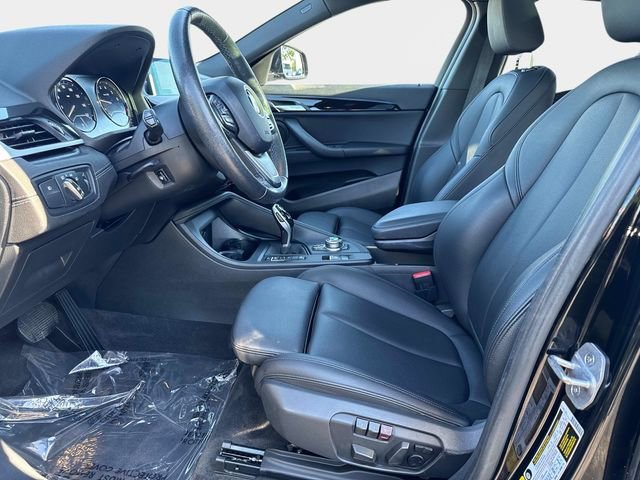 Used 2020  BMW xDrive28i image 17