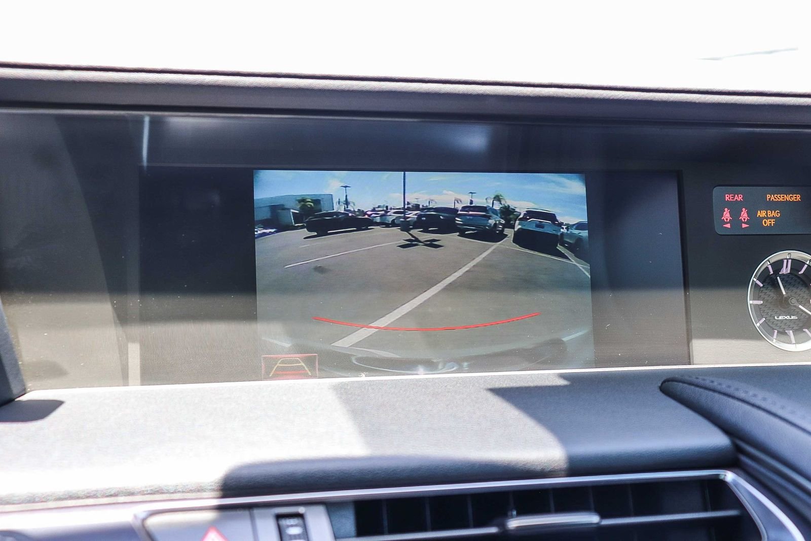 Used 2019 Silver Lexus 500h image 28