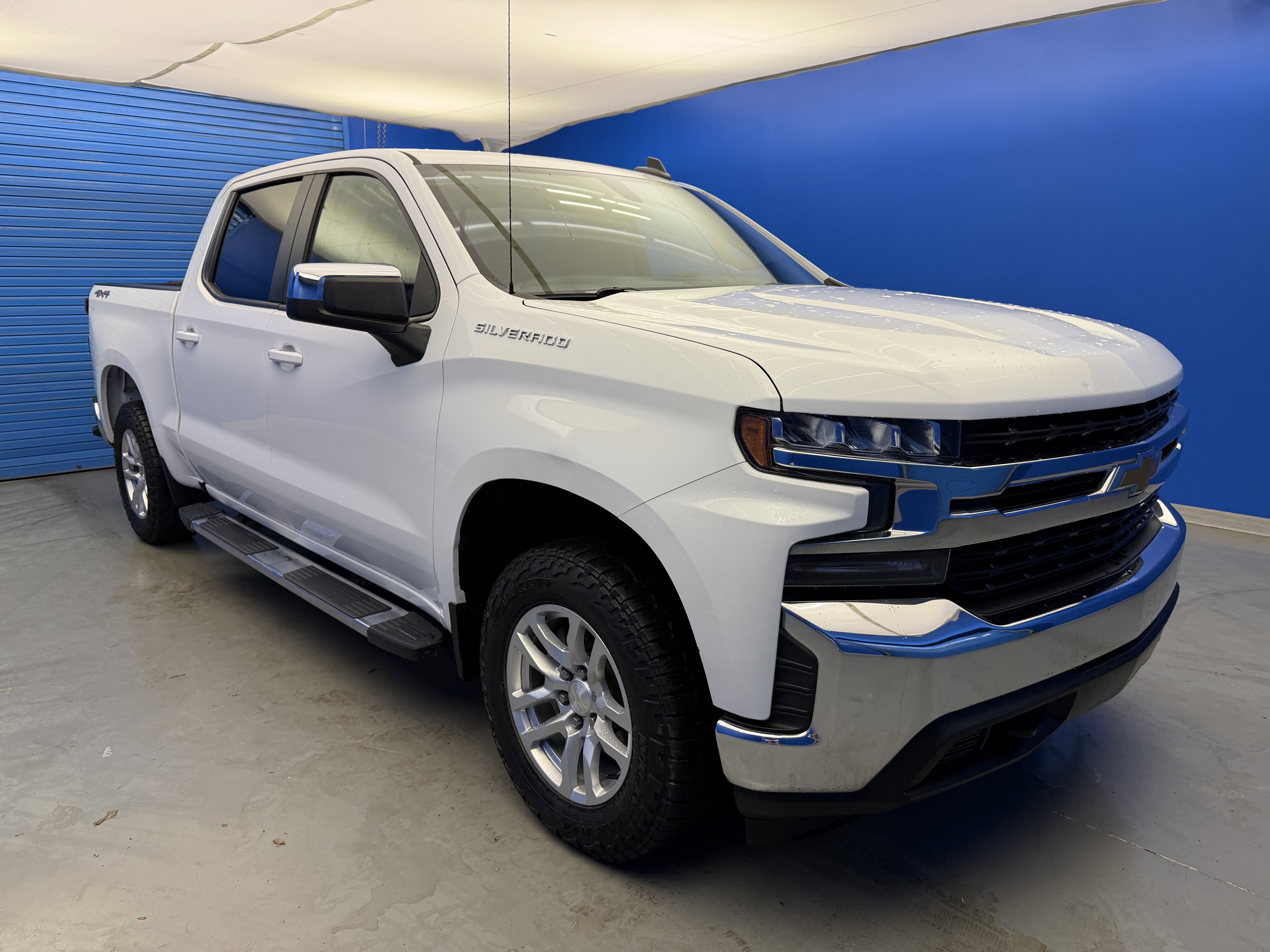 Used 2021 Summit White Chevrolet LT image 2