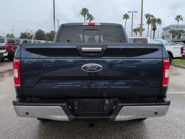 Used 2019 Blue Ford XLT image 5
