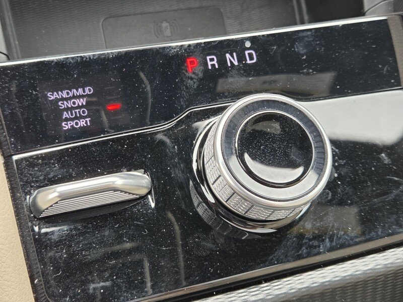 Used 2024 Velvet Red Pearlcoat JEEP LIMITED 4X4 image 25
