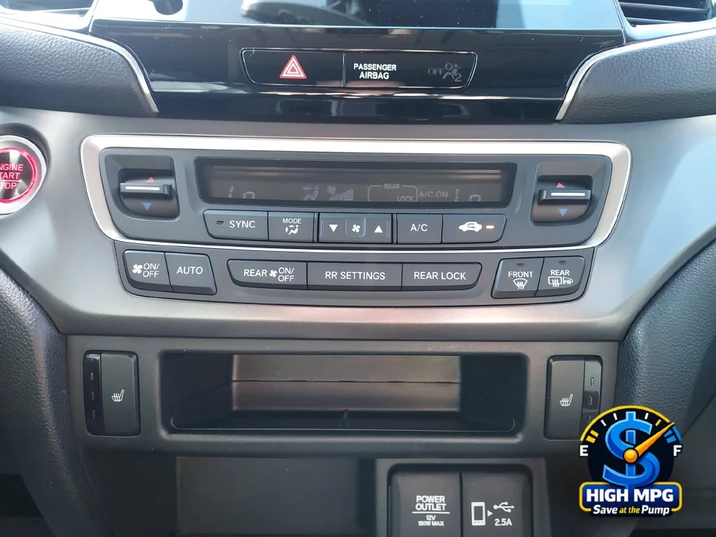 Certified Used 2022 Gray Honda Special Edition image 19