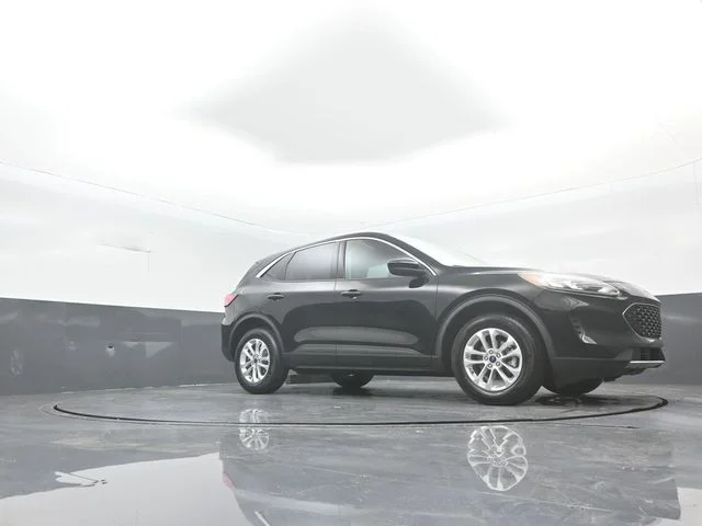 Certified Used 2020 Black Metallic Ford SE image 33