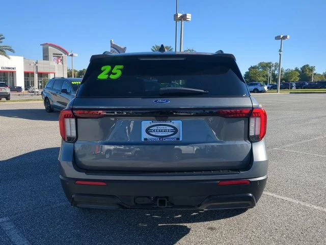 Used 2025 Gray Ford ST-Line image 5
