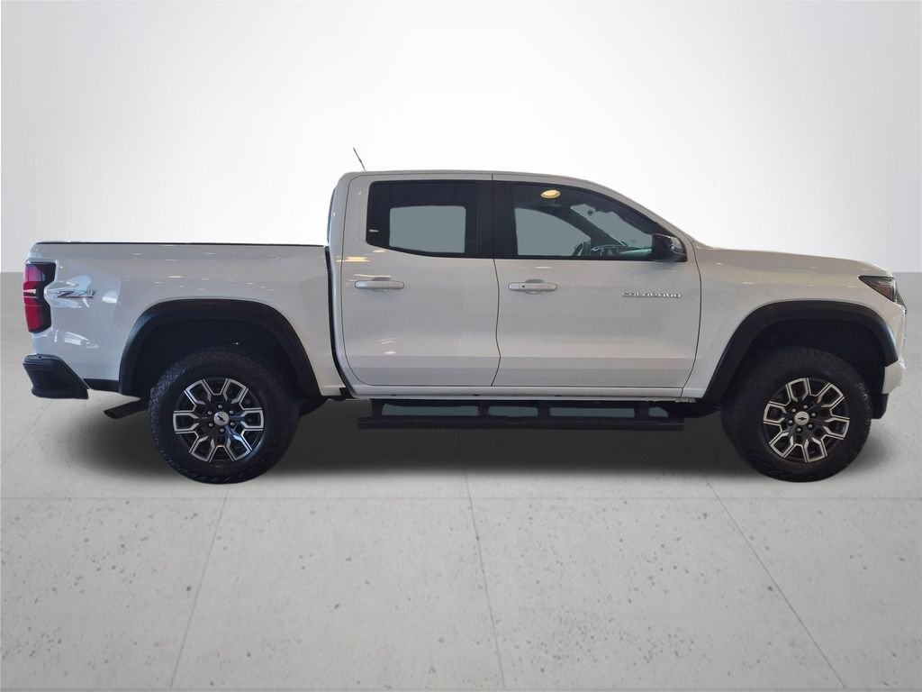 Used 2026 White Chevrolet Z71 image 6