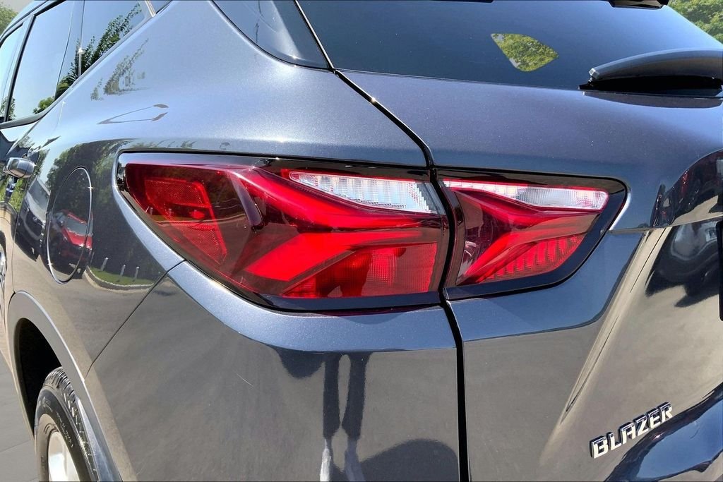 Used 2021 Gray Chevrolet LT image 23