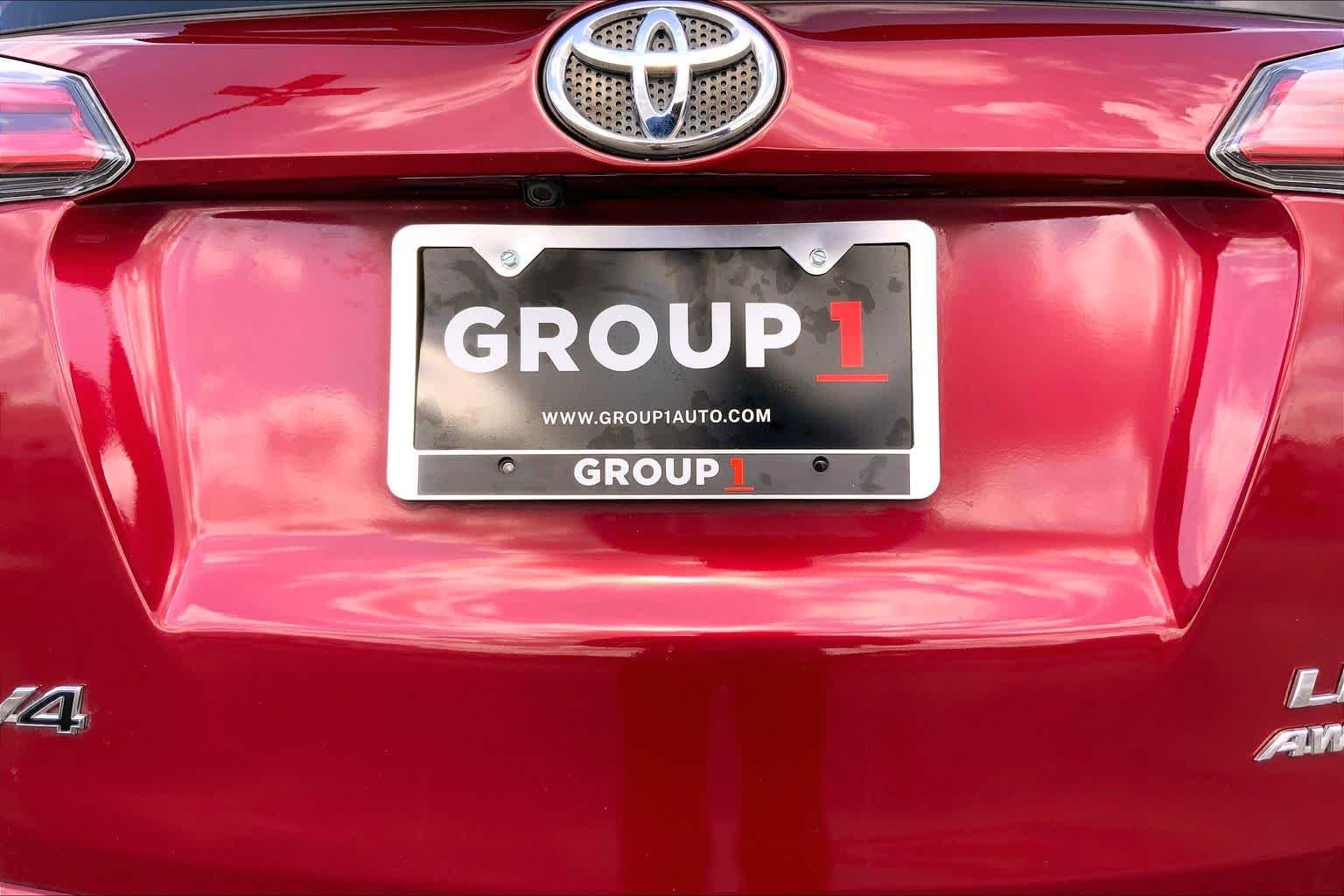 Used 2018 Ruby Flare Pearl Toyota LE image 30