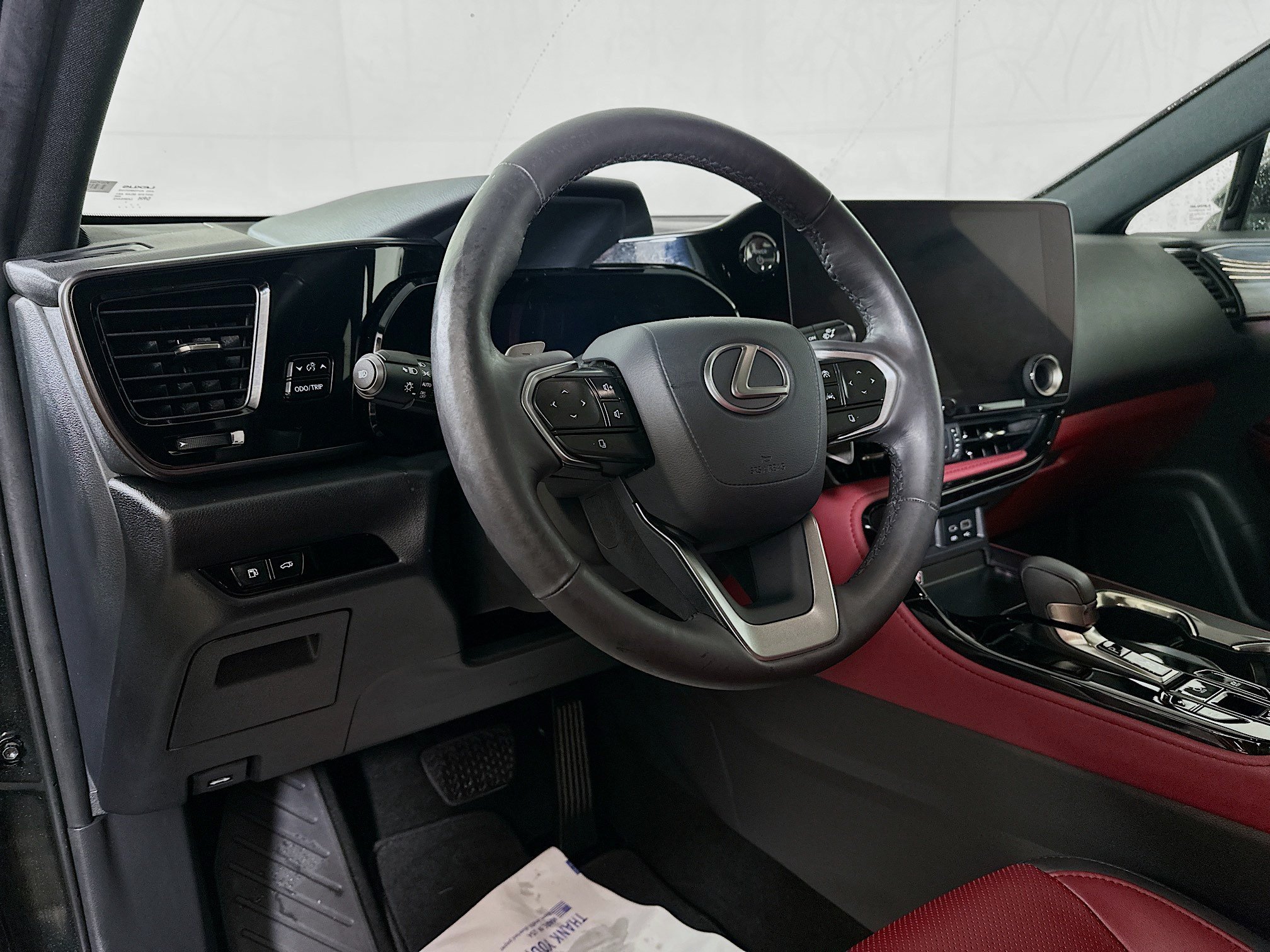 Certified Used 2025 Caviar Lexus 350h Premium image 9