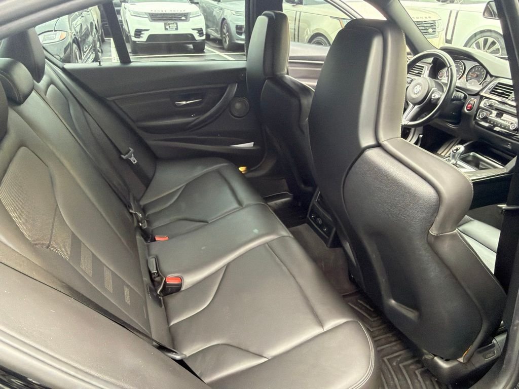 Used 2017 Black Sapphire Metallic BMW Base image 13