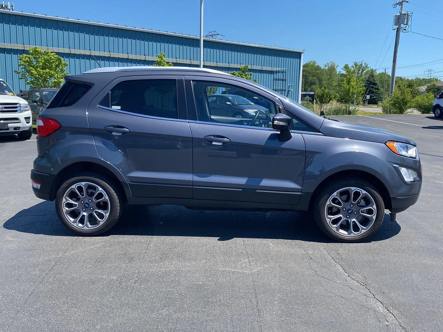 Used 2020 Smoke Ford Titanium image 12