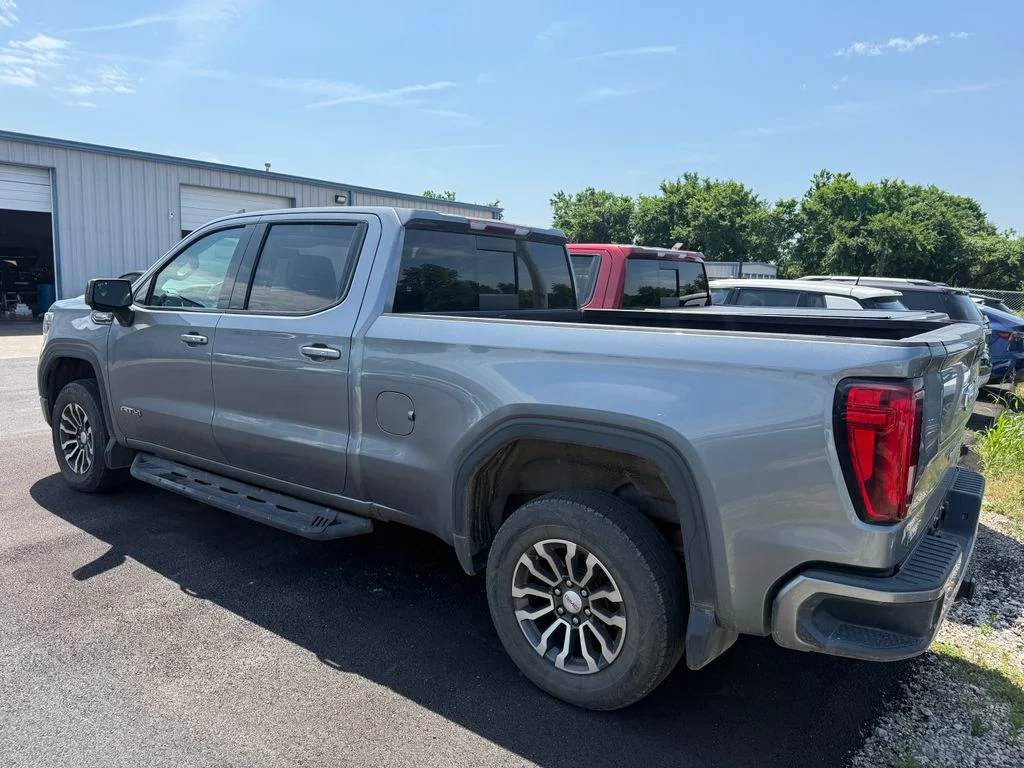Used 2019  GMC AT4 image 8