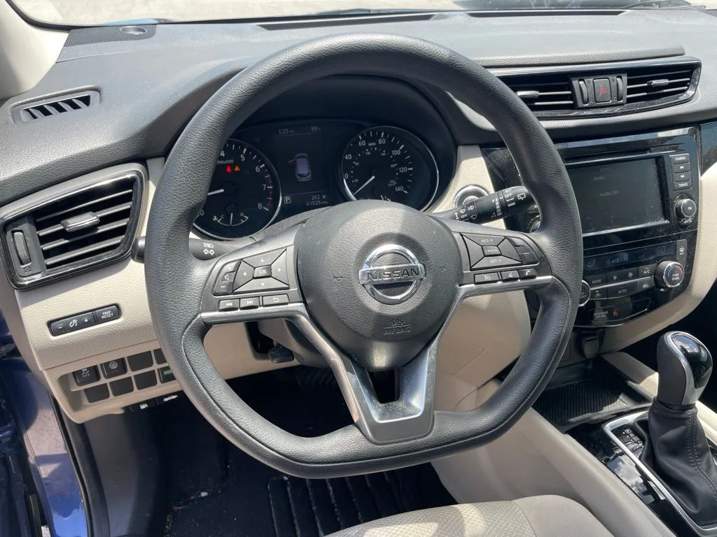 Used 2019 Caspian Blue Nissan SV image 12