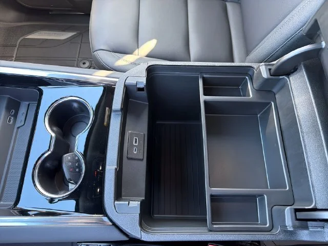 New 2027 Sterling Gray Metallic Chevrolet LT image 30