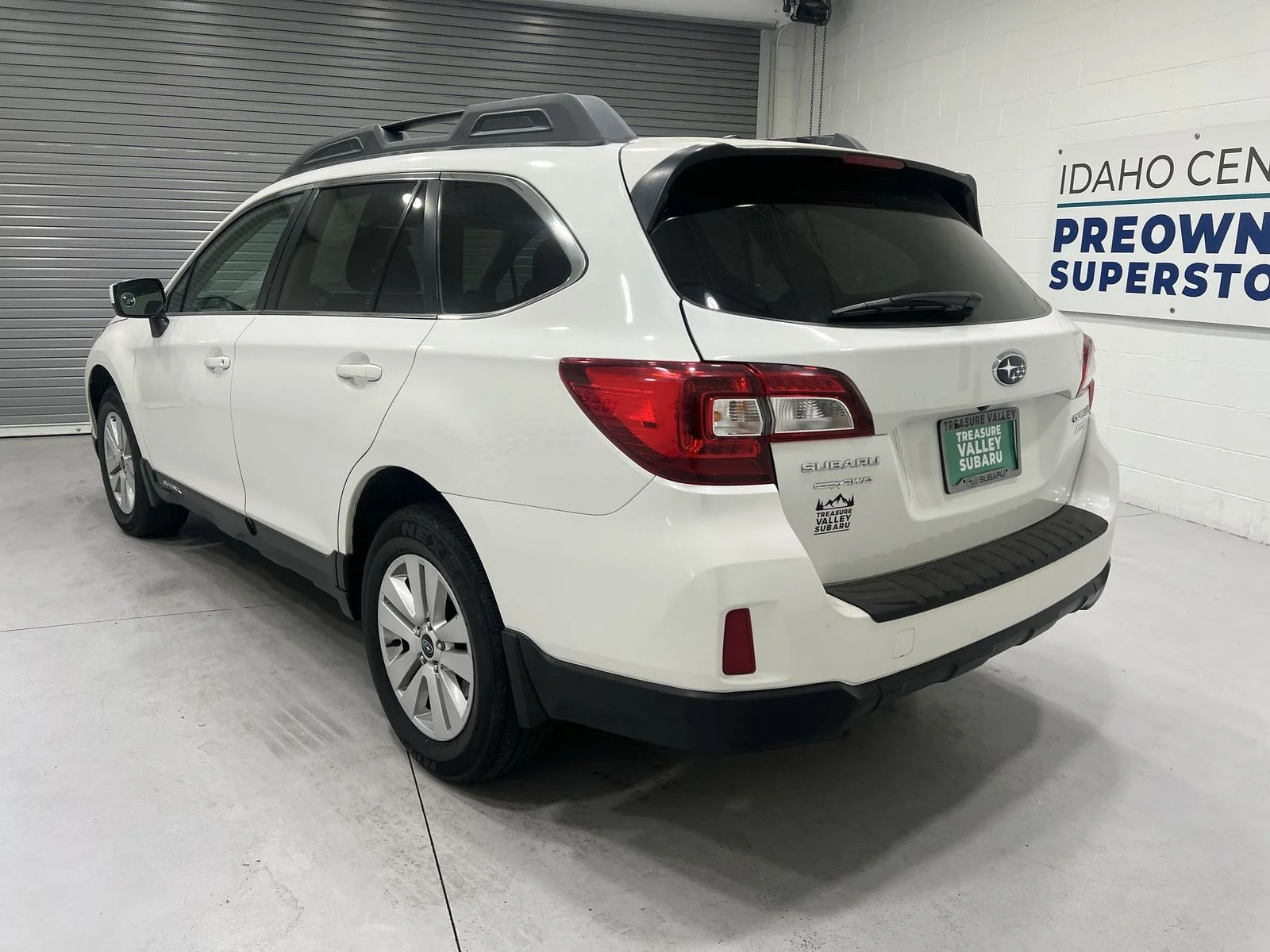 2015 Subaru Outback Premium - Photo 6