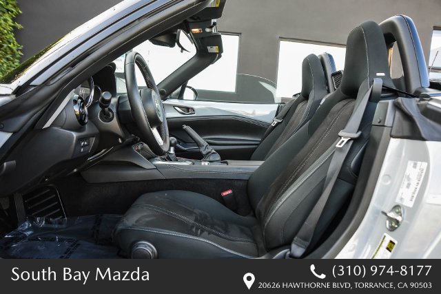 Certified Used 2025 Gray Mazda Club image 15