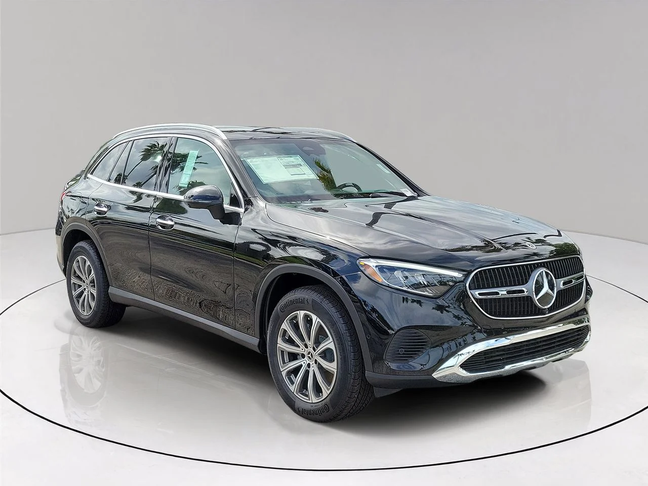 New 2026 Black Mercedes-Benz GLC 300 image 3